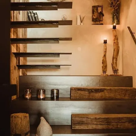 Villa La 77 & Hindi Fauvillers