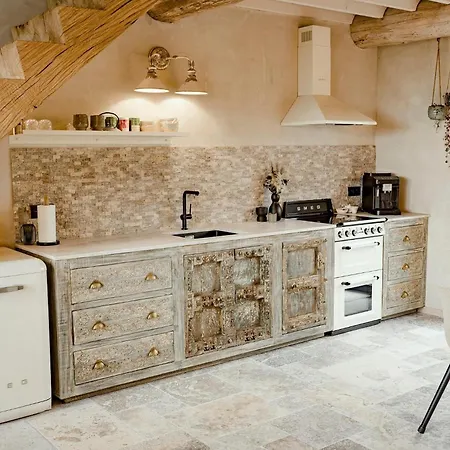 Villa La 77 & Hindi Fauvillers