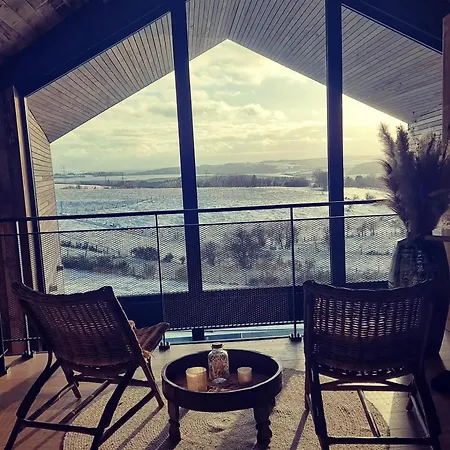 La 77 & Hindi Fauvillers