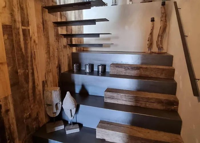 La 77&hindi Fauvillers